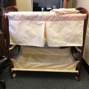 Contours Classic Bassinet